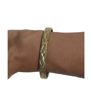 Vintage Bracelet Brushed Gold Etched Hinged Bangle Estate Jewelry